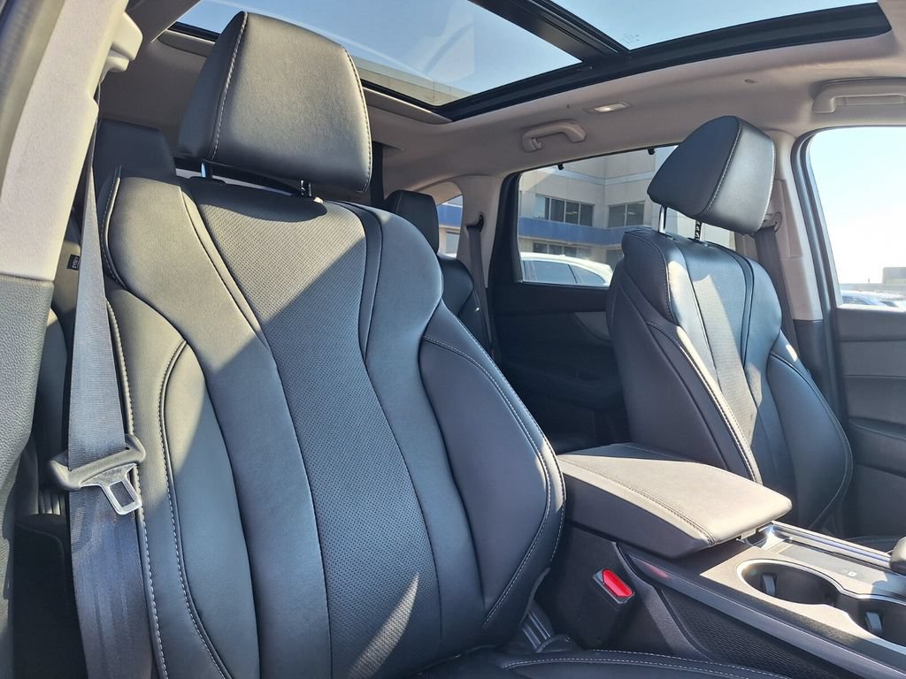 Certified 2024 Acura MDX w/ Technology Package FWD image 30