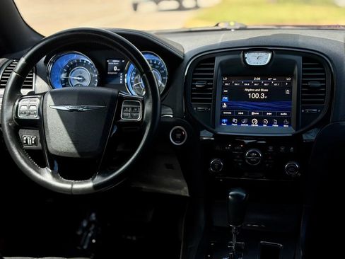 Used 2014 Chrysler 300 S AWD/4WD image 22