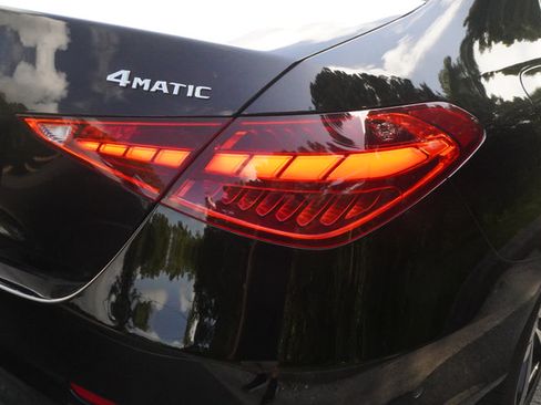 Used 2025 Mercedes-Benz C 300 4MATIC Sedan image 30