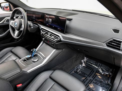Used 2022 BMW i4 eDrive40 w/ M Sport Package RWD image 12