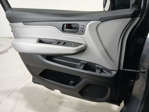 Used 2021 Honda Odyssey EX-L image 32