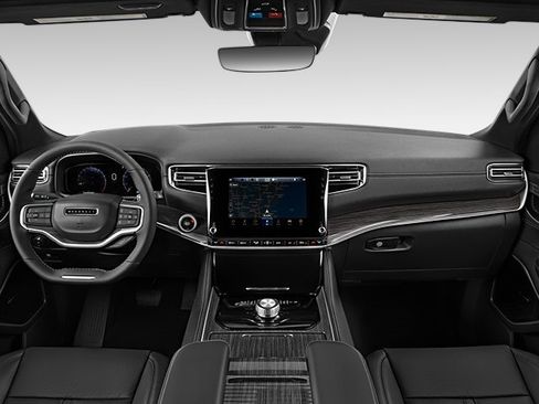 Used 2022 Jeep Wagoneer Series III w/ Rear Seat Video Group 1 image 3