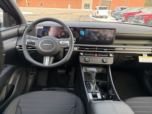 New 2026 Hyundai Santa Cruz SE AWD/4WD image 15
