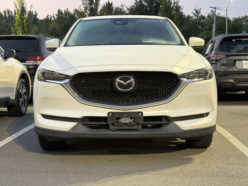 Used 2017 MAZDA CX-5 Grand Touring w/ Premium Package AWD/4WD image 2