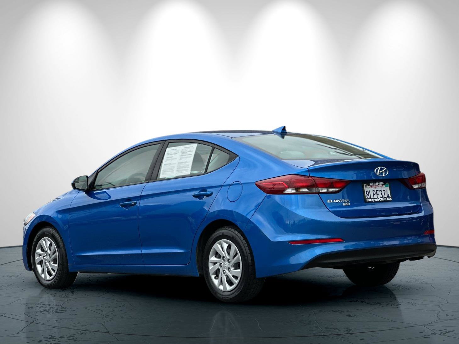 Used 2017 Hyundai Elantra SE FWD image 6