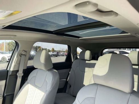 New 2026 Kia Sorento S w/ S Panoramic Sunroof Package image 28