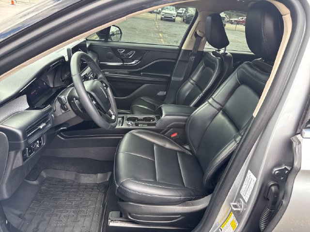 Certified 2024 Lincoln Corsair AWD w/ Rear Removable Package Tray image 12