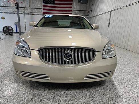 Used 2009 Buick Lucerne CXL FWD image 4