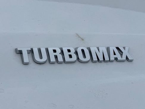 Used 2025 Chevrolet Silverado 1500 LT image 46