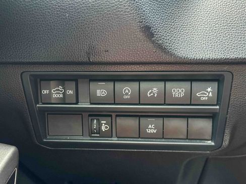Certified 2025 Toyota Tundra SR5 AWD/4WD image 35