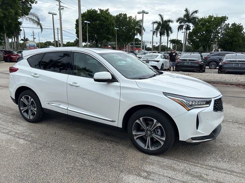 Used 2023 Acura RDX AWD w/ Advance Package image 4