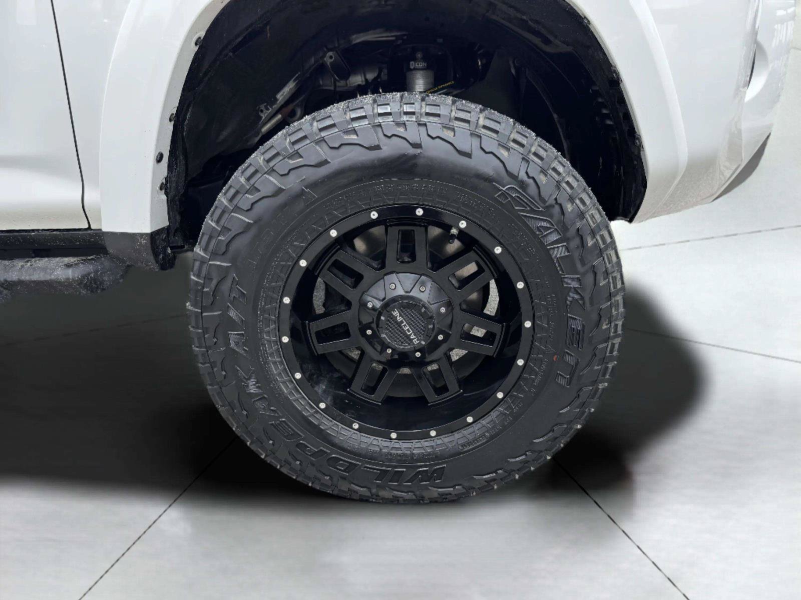 Used 2019 Toyota 4Runner TRD Off-Road AWD/4WD image 65