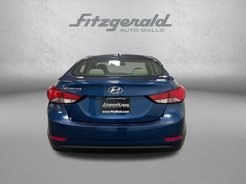 Used 2015 Hyundai Elantra SE FWD image 5