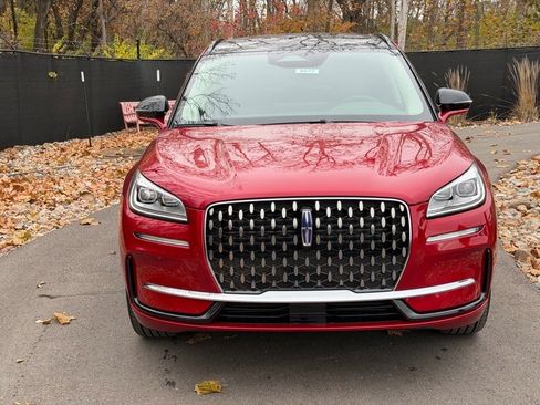 New 2026 Lincoln Corsair Grand Touring image 8