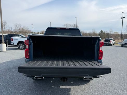 Used 2024 Chevrolet Silverado 1500 Custom Trail Boss w/ LPO, Dark Essentials Package image 30