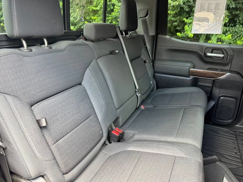 Used 2021 GMC Sierra 1500 Elevation w/ Preferred Package AWD/4WD image 17