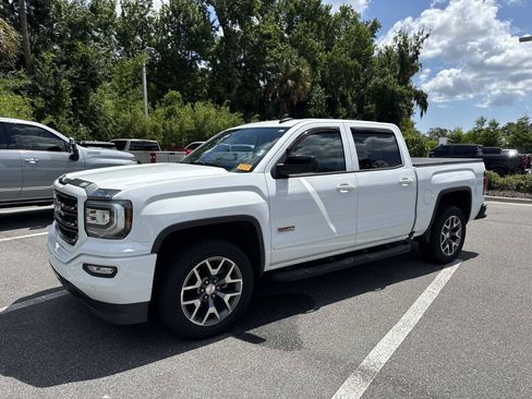 Used 2017 GMC Sierra 1500 SLT AWD/4WD image 7
