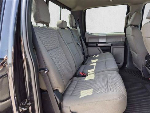 Used 2022 Ford F250 XLT w/ XLT Premium Package AWD/4WD image 19