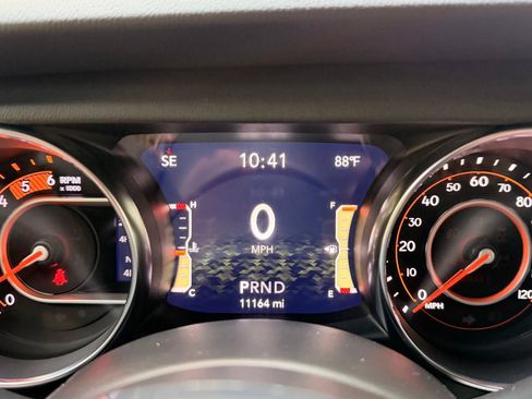 Used 2022 Jeep Gladiator Overland AWD/4WD image 24