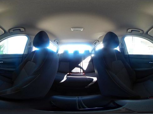 Used 2025 Nissan Sentra SV FWD image 41