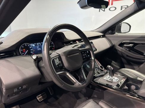 Used 2023 Land Rover Range Rover Evoque R-Dynamic S AWD/4WD image 9