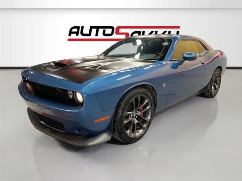 Used 2021 Dodge Challenger R/T Scat Pack image 3