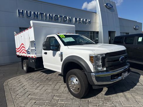Used 2019 Ford F450 XL w/ XL Value Package image 1