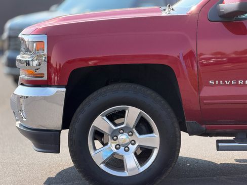 Used 2018 Chevrolet Silverado 1500 LT w/ All Star Edition AWD/4WD image 14