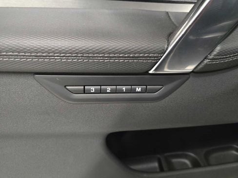 Certified 2024 Land Rover Discovery Sport Dynamic SE image 23