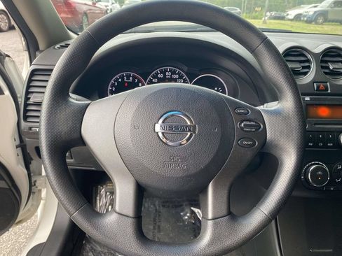 Used 2012 Nissan Altima 2.5 S FWD image 17