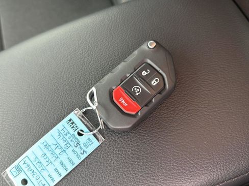 Used 2025 Jeep Wrangler Sport image 45