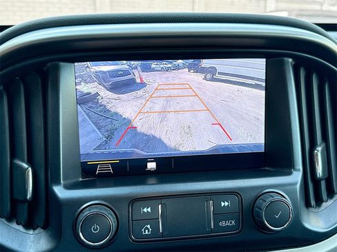 Used 2022 Chevrolet Colorado Z71 image 14