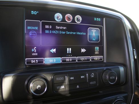 Used 2015 Chevrolet Silverado 2500 LTZ image 20