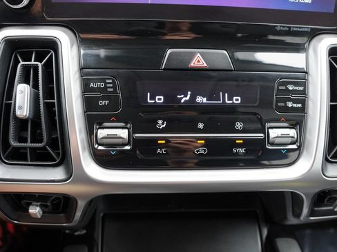 Certified 2023 Kia Sorento S AWD/4WD image 27