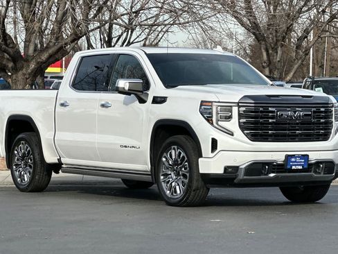 Used 2024 GMC Sierra 1500 Denali Ultimate image 9