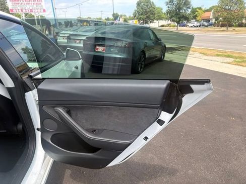 Used 2023 Tesla Model 3 Standard Range RWD image 22