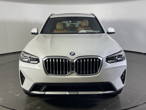 Used 2023 BMW X3 xDrive30i AWD/4WD image 2