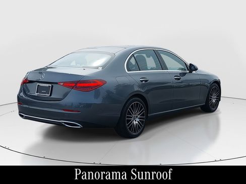 Used 2024 Mercedes-Benz C 300 Sedan image 5
