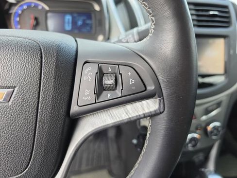 Used 2016 Chevrolet Trax LTZ FWD image 29