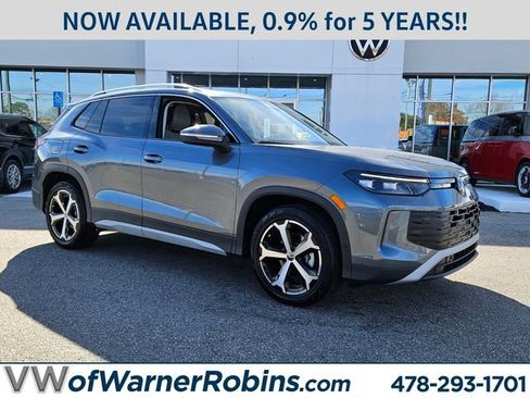 New 2026 Volkswagen Tiguan SE image 1