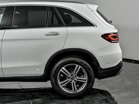 Used 2022 Mercedes-Benz GLC 300 GLC 300 4MATIC image 8