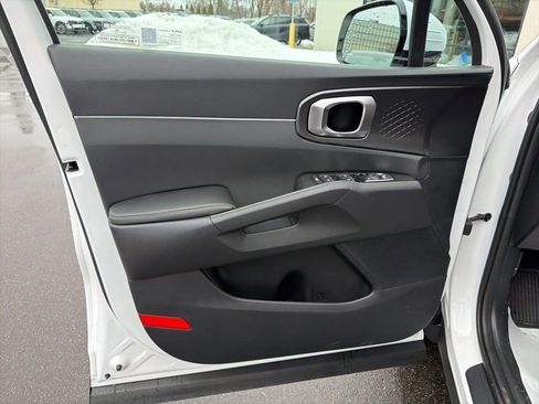 New 2026 Kia Sorento S image 28
