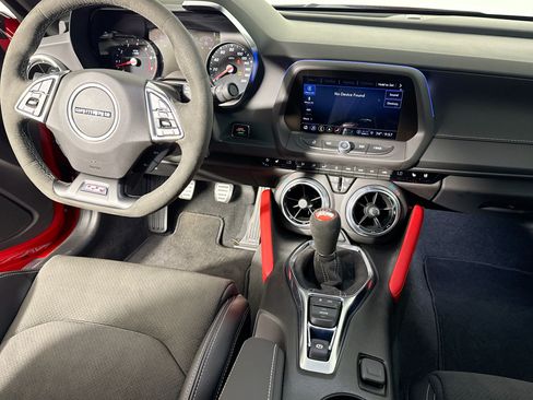 Used 2023 Chevrolet Camaro SS RWD image 27