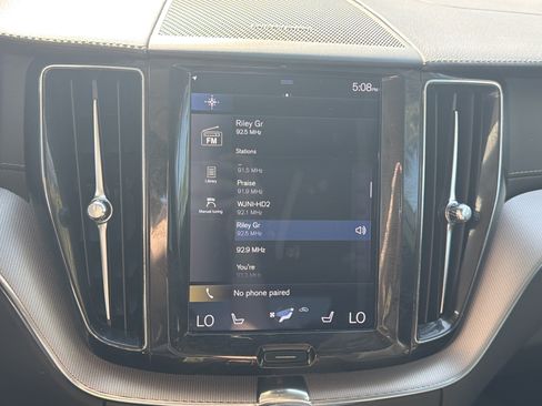 Used 2019 Volvo XC60 T5 Inscription w/ Protection Package Premier FWD image 24