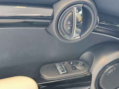 Used 2023 MINI Cooper SE FWD image 14