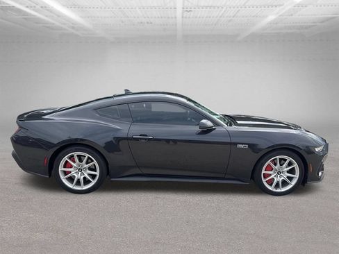 Used 2024 Ford Mustang GT Premium RWD image 7