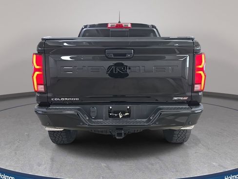 Used 2024 Chevrolet Colorado ZR2 w/ Technology Package image 8