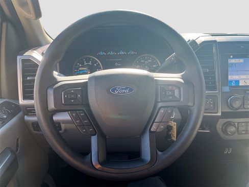 Used 2019 Ford F350 XLT w/ XLT Premium Package image 11