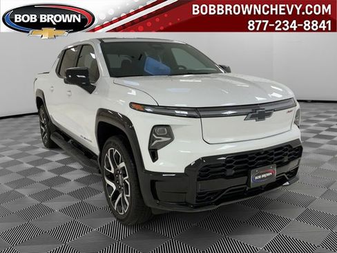 Used 2025 Chevrolet Silverado EV RST image 1