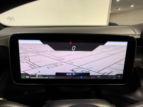 Used 2024 Mercedes-Benz GLC 300 4MATIC w/ AMG Line image 32